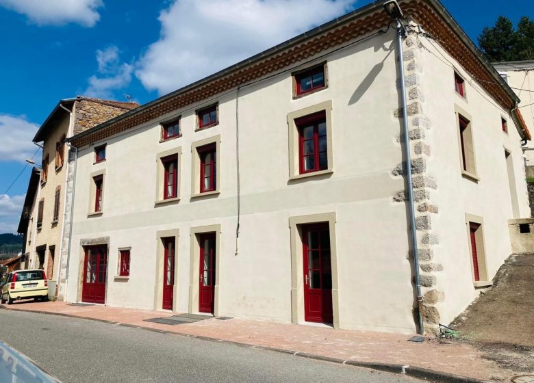 Location d’une salle de réunion et de bureaux