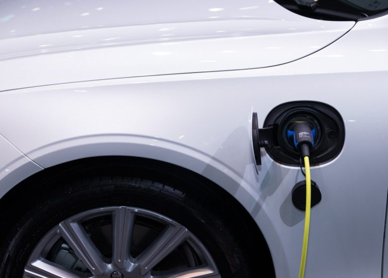 Station de recharge voiture électrique –  Parking Scarabée