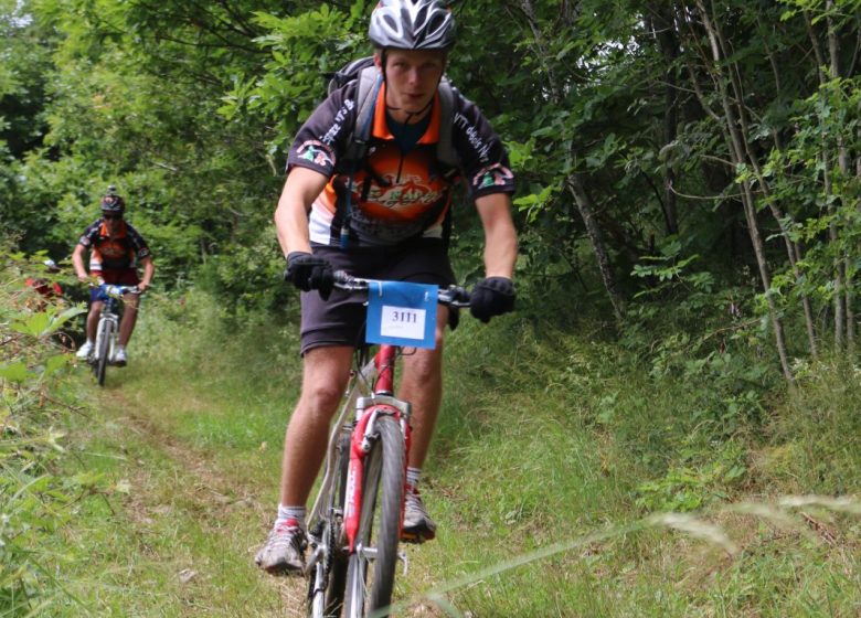 MTB-FFC-gebied van het Massif des Bois Noirs