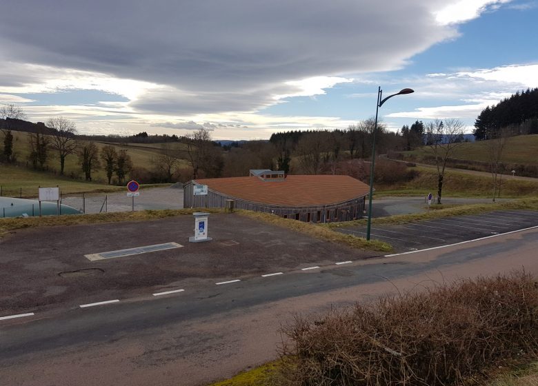 Camperservice en parkeerplaats