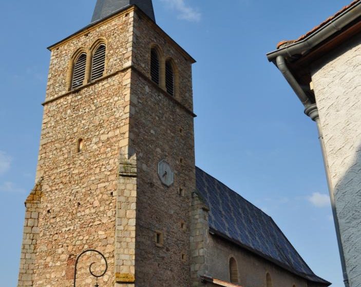 Glockenturm Kirche Saint André d'Apchon