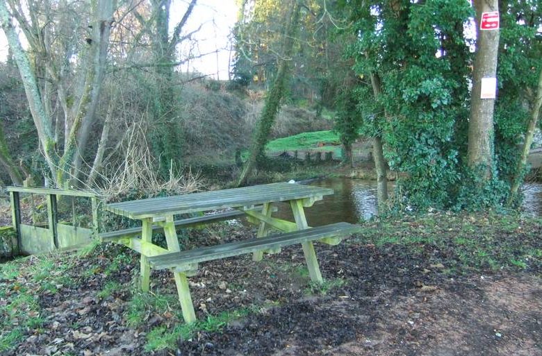 Picknickplaats La Rivière