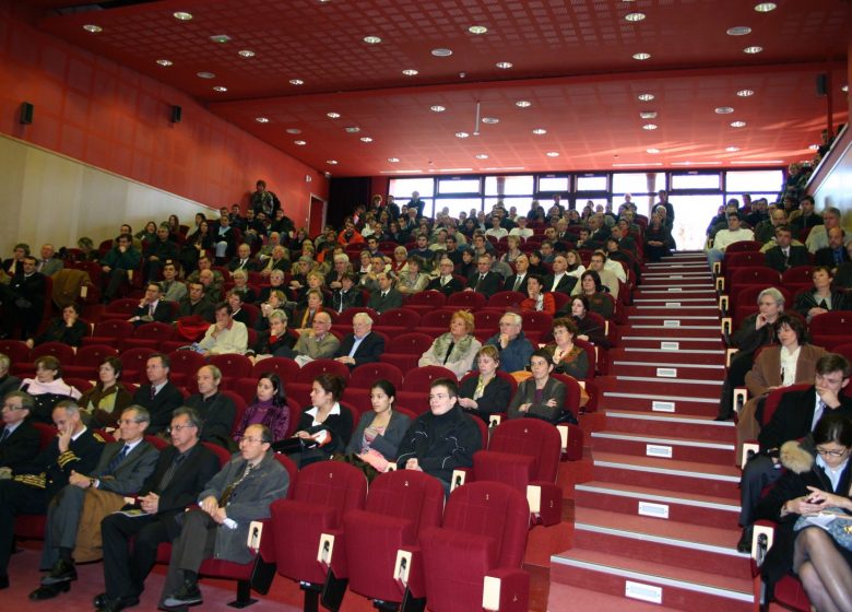 Conferentieruimte Centre Pierre Mendès Frankrijk