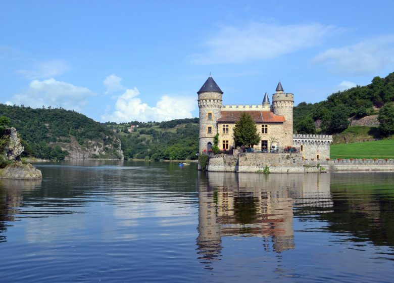 Information Point Chateau de la Roche